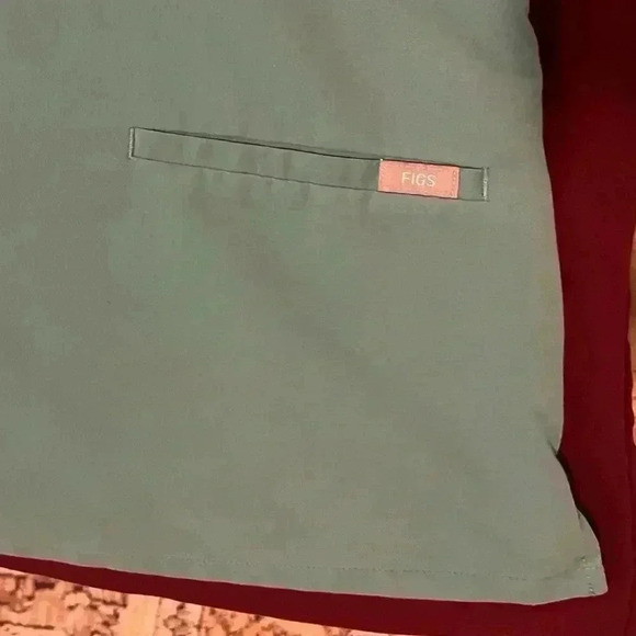 Figs scrub top - XS - Picture 3 of 3